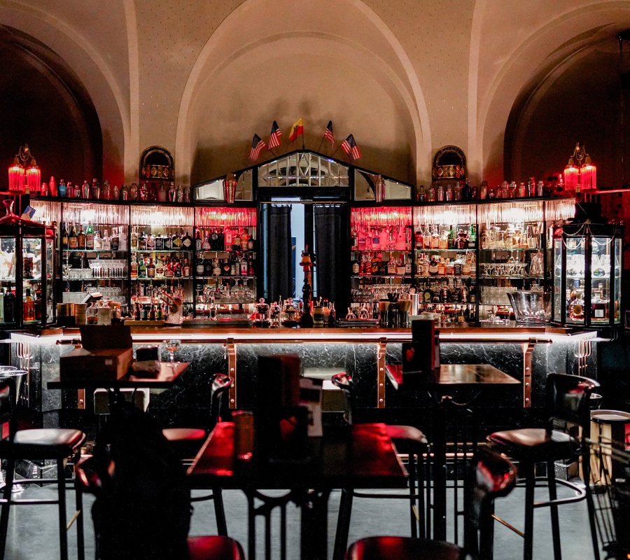 Tretter's Obecní dům, American bar est.1912